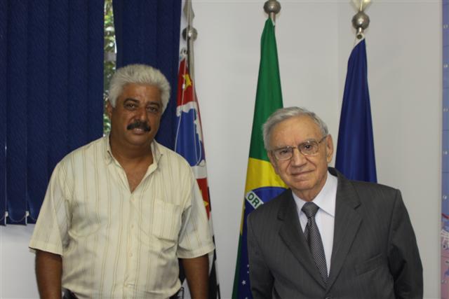 Presidente da Câmara José Carlos Rodriguez ao lado do ex-Ministro da Infraestrutura Ozires Silva.